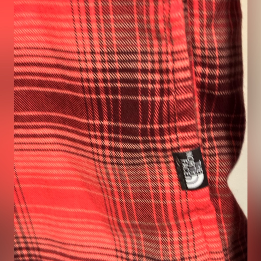 The North Face Red Checkered Women's Shirt - Picture 5 of 9
